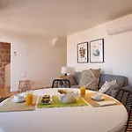 Lägenhet Try Mouraria *