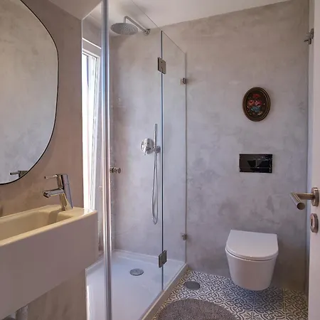 Try Mouraria Apartman